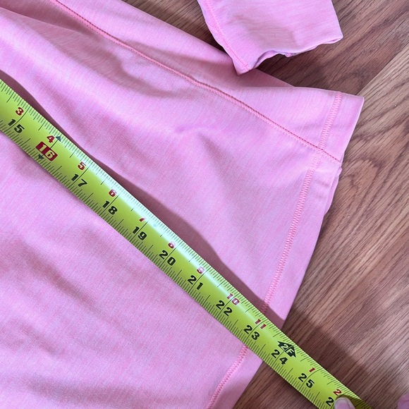 Under Armour Pink Performance  Sweatshirt - Picture 6 of 6